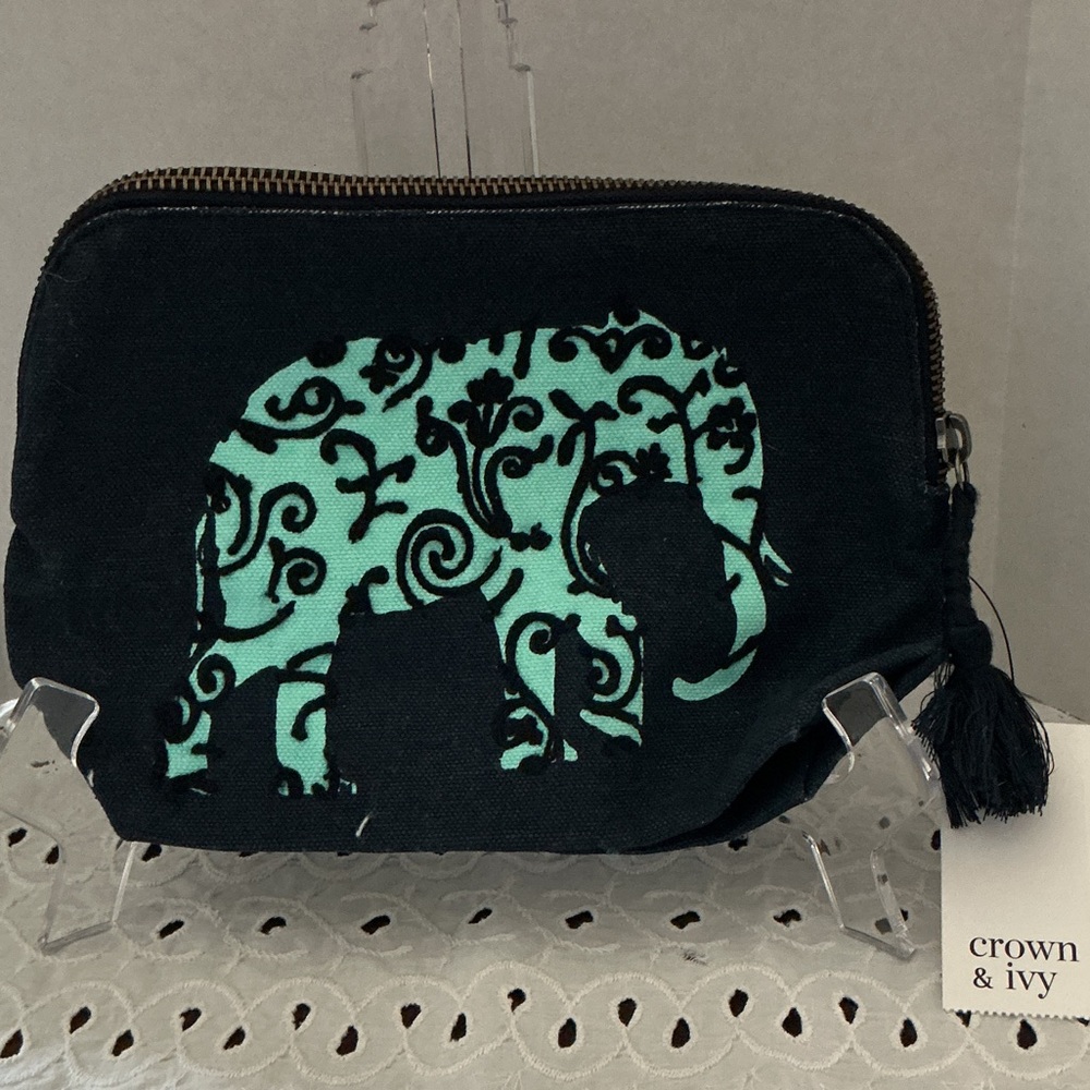 Crown & Ivy Navy with Teal Elephant Design Pouch. NWT